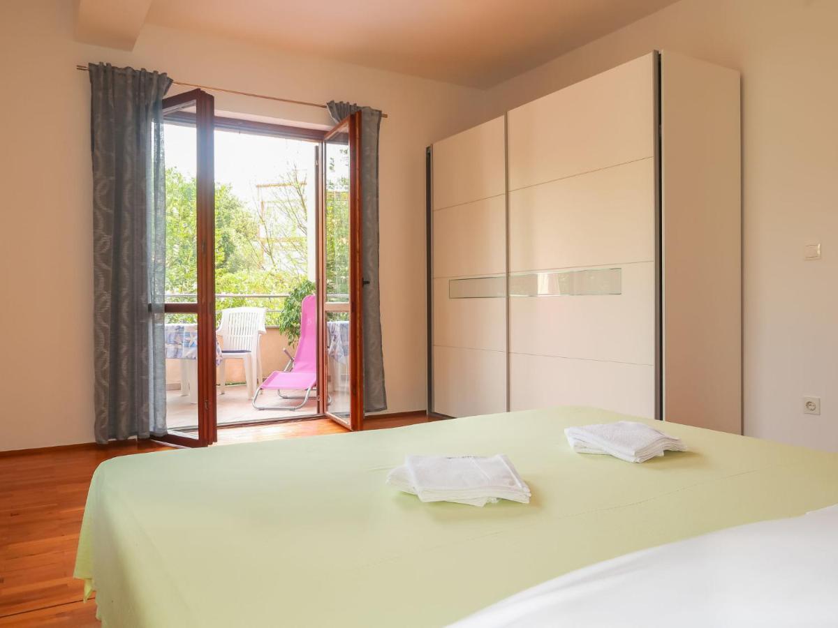 Apartment Vera - Mlk325 By Interhome Malinska Luaran gambar